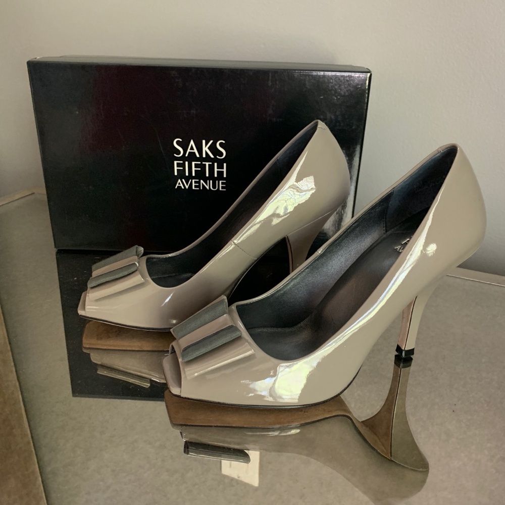 Saks Fifth Avenue Classic Patent Pump